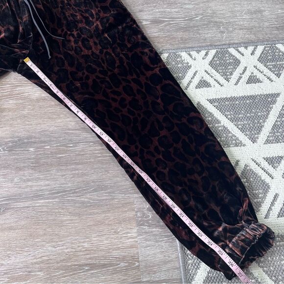 Johnny was French leopard velvet joggers silk blend women’s size S - Picture 3 of 8